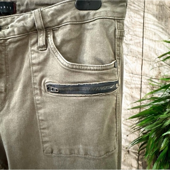 SANCTUARY Army Green Pants w/ Zipper Detail - Size 31 - Picture 4 of 11